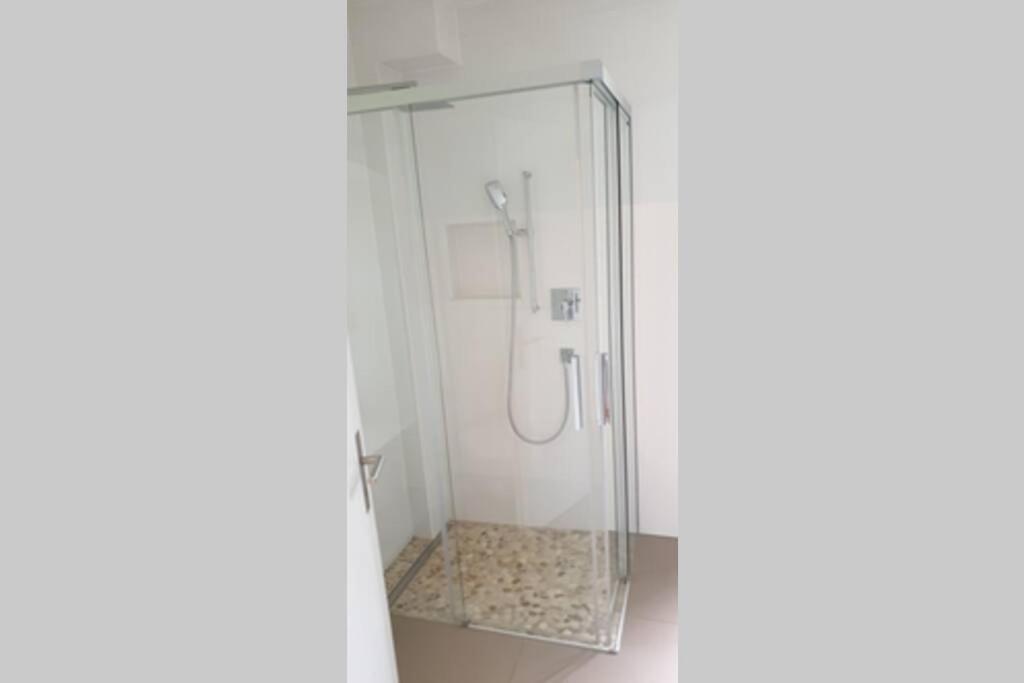 Voeens, St-Blaise, Logement Entier - 2 Chambres Marin 외부 사진