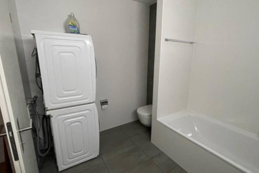 Voeens, St-Blaise, Logement Entier - 2 Chambres Marin 외부 사진