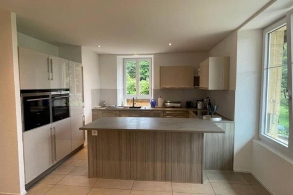 Voeens, St-Blaise, Logement Entier - 2 Chambres Marin 외부 사진