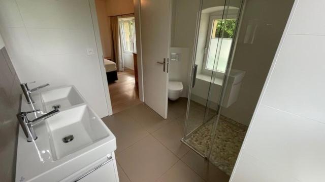 Voeens, St-Blaise, Logement Entier - 2 Chambres Marin 외부 사진